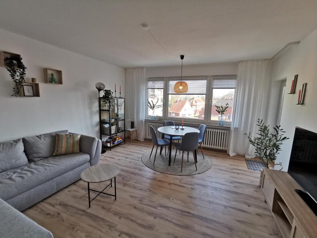 Up Wulkje21 Neu Renovierte Wohnung Mit Pkw Stellplatz Emden Exteriör bild