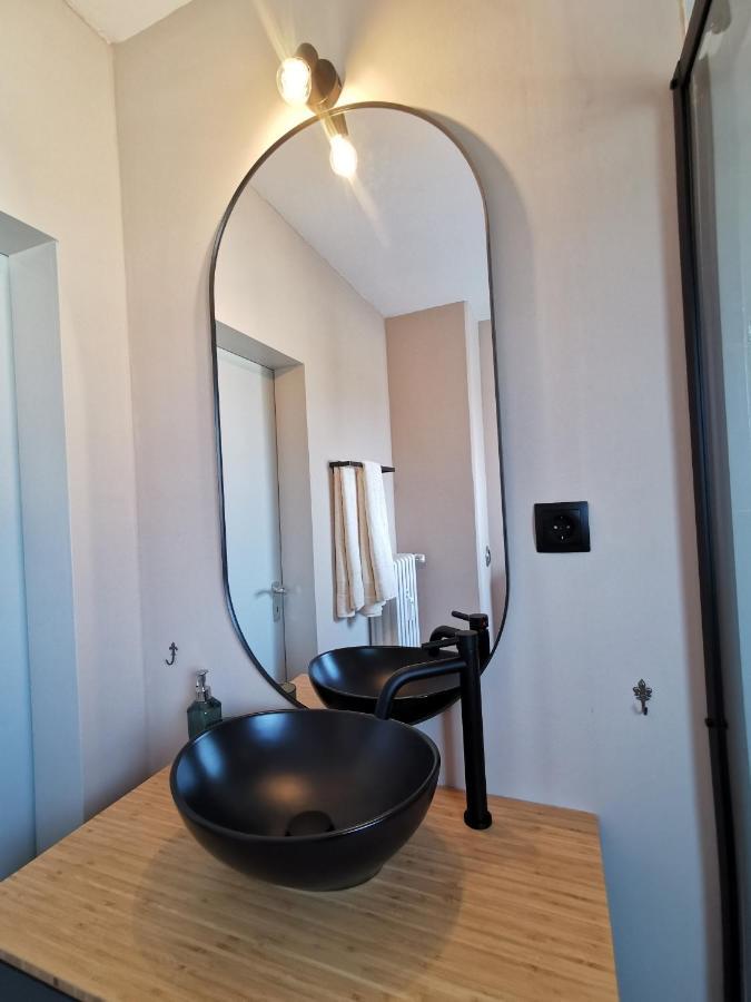Up Wulkje21 Neu Renovierte Wohnung Mit Pkw Stellplatz Emden Exteriör bild