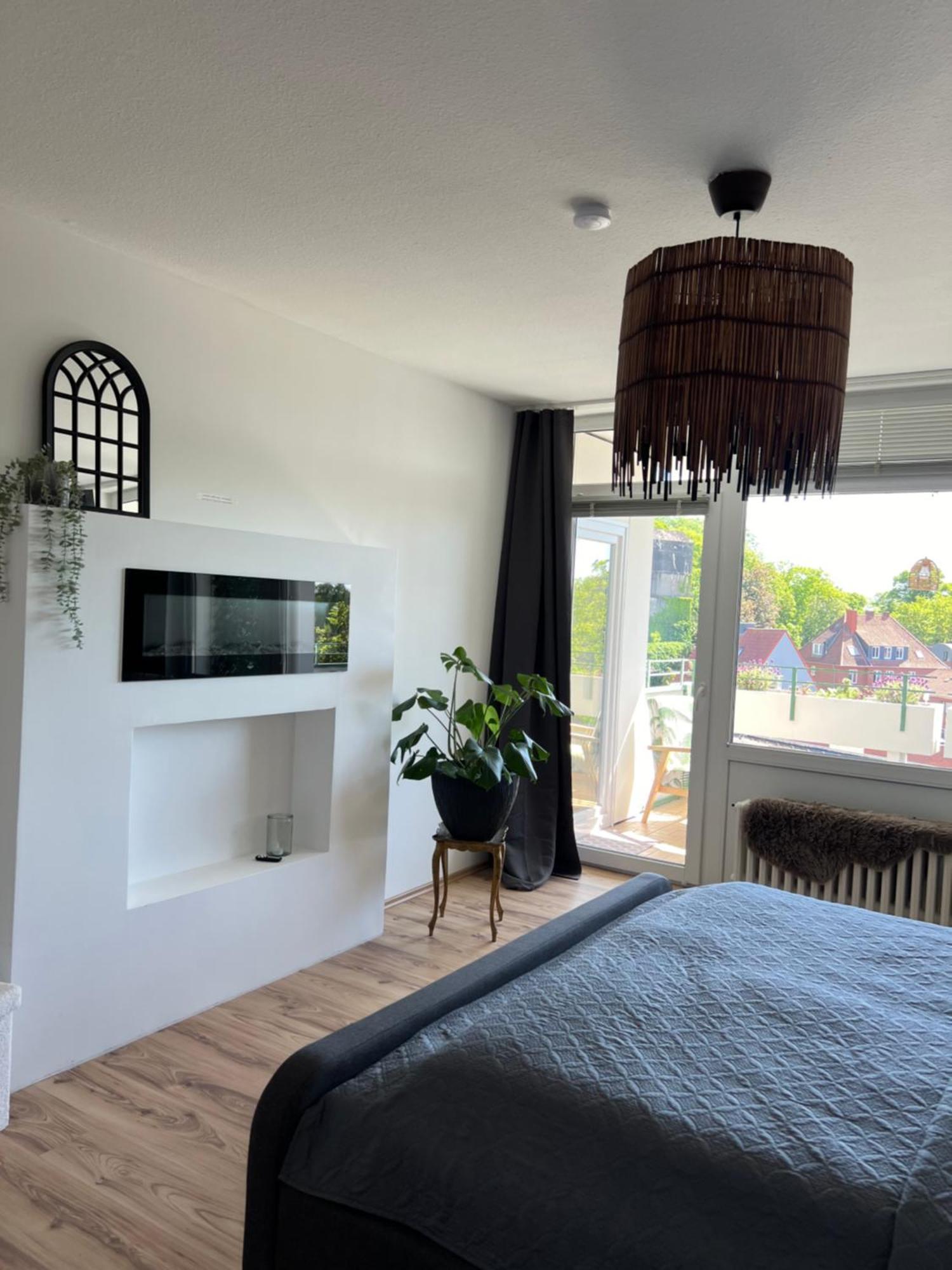 Up Wulkje21 Neu Renovierte Wohnung Mit Pkw Stellplatz Emden Exteriör bild